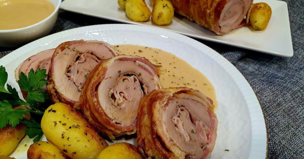 Se acercan los días festivos y te traemos una receta espectacular. Menu festivo ¡Como hacer Solomillo de cerdo relleno de jamon y queso!