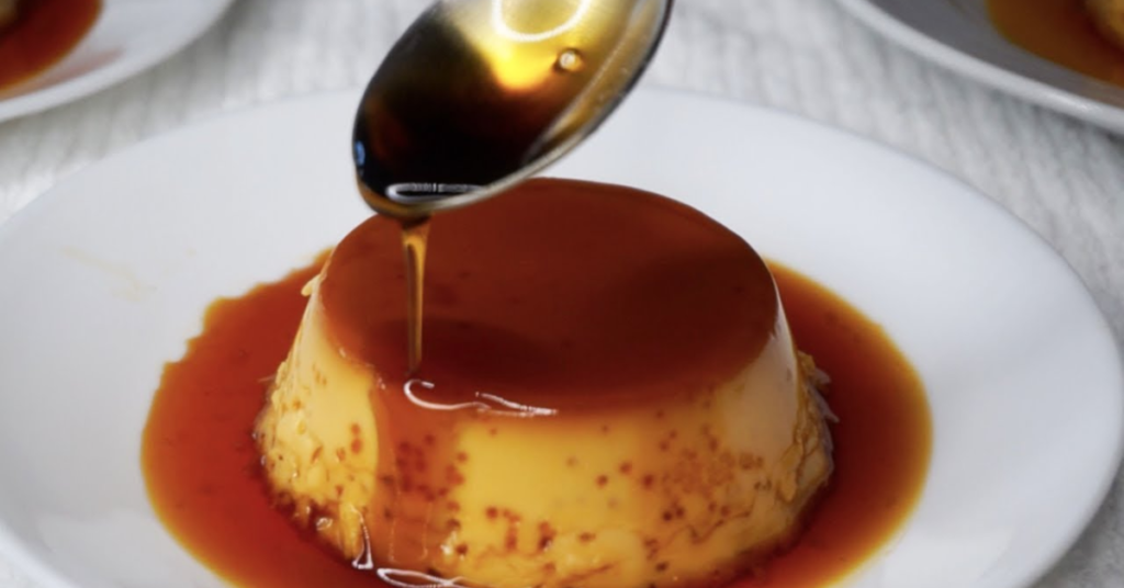 Si quieres preparar el caramelo sin que se endurezca. Aquí te explicamos Como hacer caramelo para flan sin que se endurezca