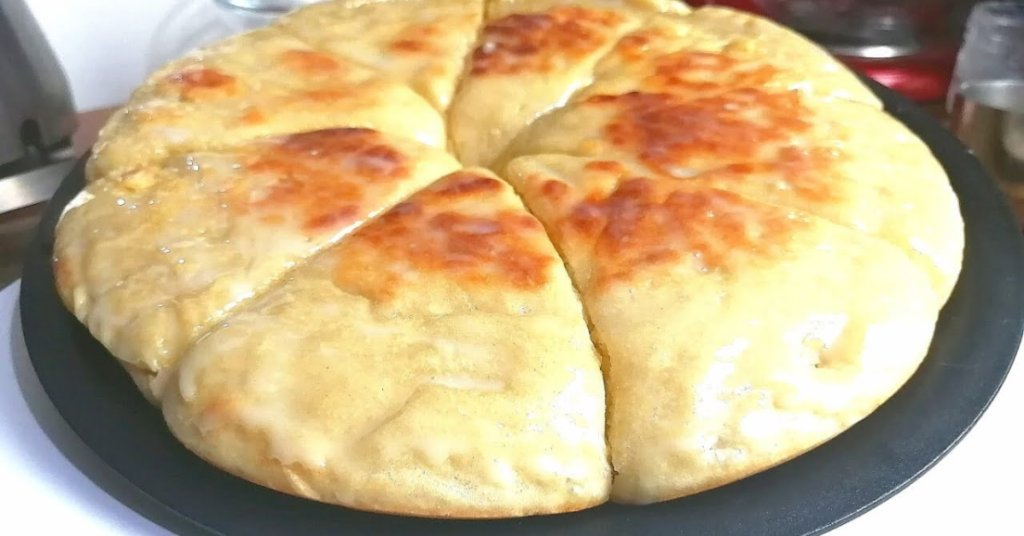 Si tienes antojo y quieres prepararla de forma casera, aquí te enseñamos Como hacer rosca dulce de panadería ¡No necesita amasar!