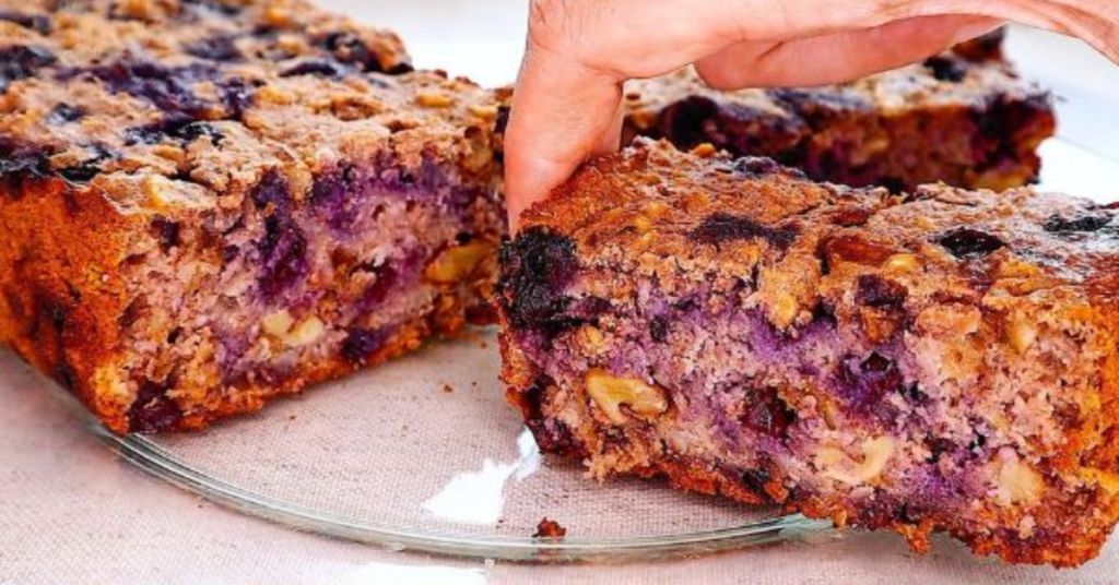 Hoy te traemos una receta saludable para que puedas acompañar en una rica merienda o como un rico postre. Como hacer un bizcochuelo de avena