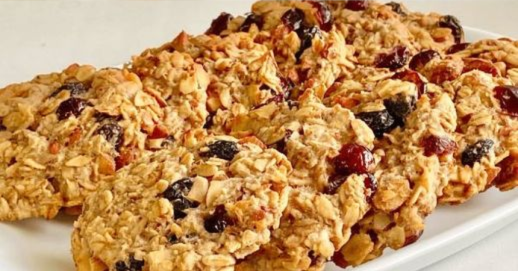 En esta receta te vamos a explicar Como hacer Galletas de manzana ¡Sin azúcar, harina y huevos! En el horno o en la sartén
