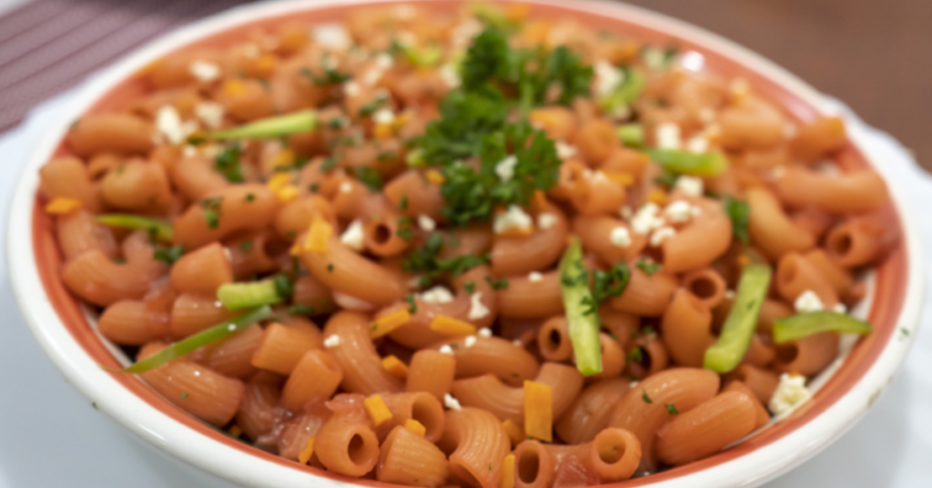 Para los fanáticos de las pastas con salsa aquí les dejamos una receta de como hacer fideítos codito con salsa de tomate ¡Receta facil!