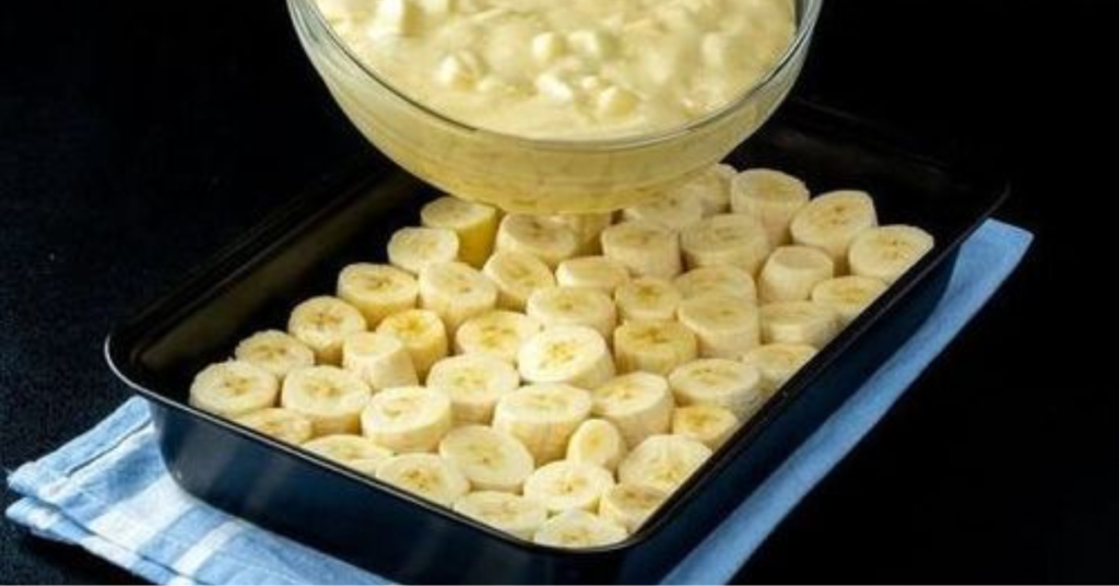 Este postre de banana es ideal para compartir en una reunión con amigos o familiares o si simplemente tienes antojo ¡Aquí está la receta!