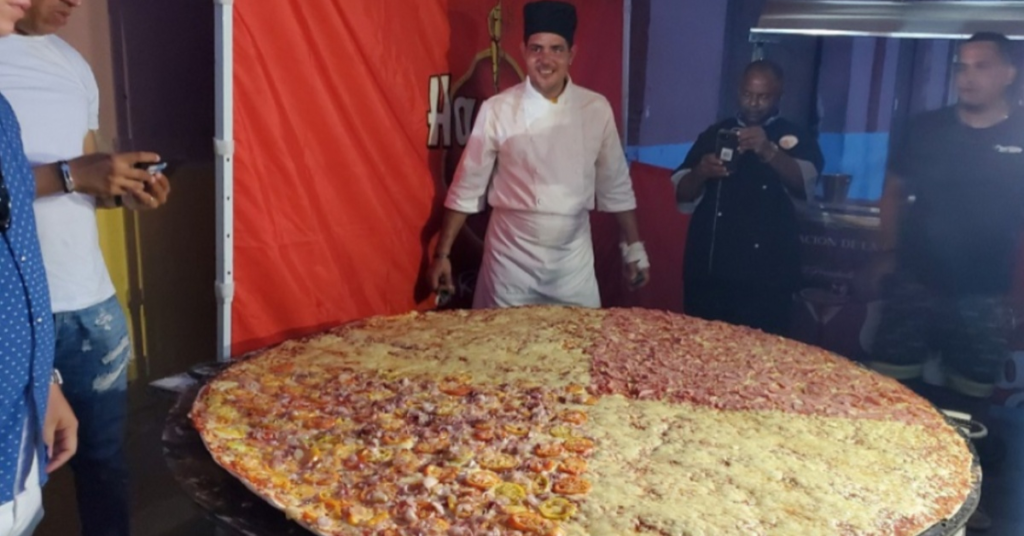 En Santiago de Cuba realizan un evento en donde elaboran la pizza mas grande de cuba ¡Mide 1,6 mts de diámetros! ¡Aquí te lo contamos!