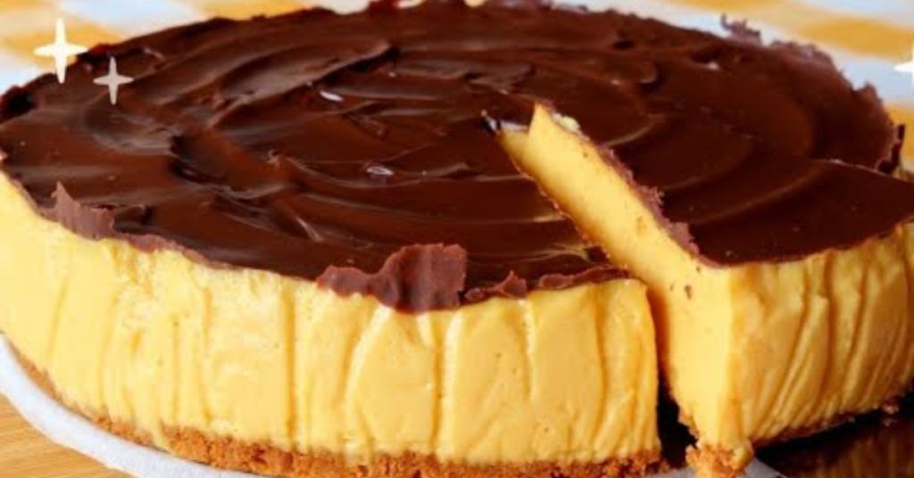 Si quieres preparar un postre diferente al que consumes diariamente anímate a preparar esta tarta de flan y dulce de leche